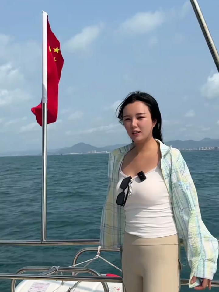 海钓再战三亚,连杆上鱼当船冠