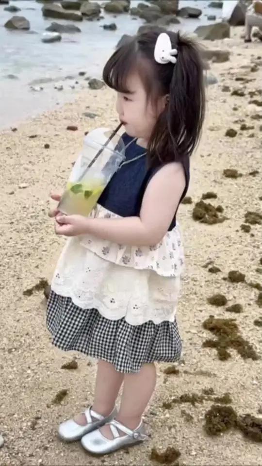 女童无袖连衣裙2025夏天宝宝花边公主蛋糕裙儿童超好看森系裙子薄