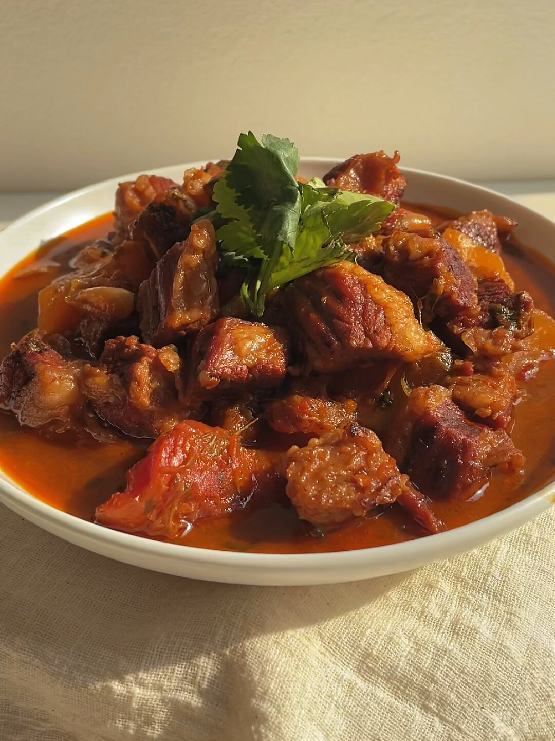 「简简厨房」在家怎么做出好吃的红烧牛肉?