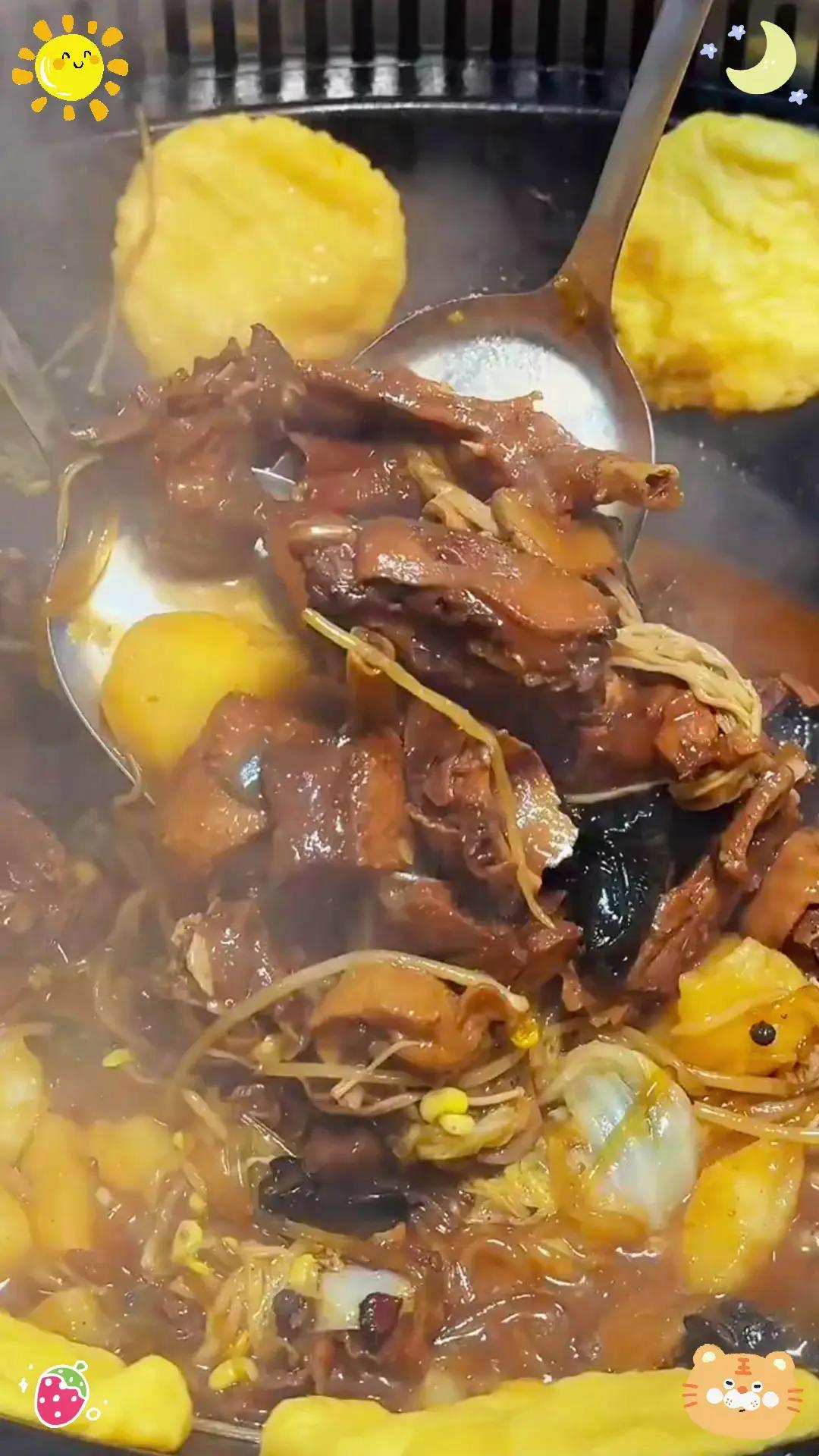 农家散养大雁鹅 铁锅炖大鹅 嘎嘎好吃 大雁鹅 天儿冷吃点啥