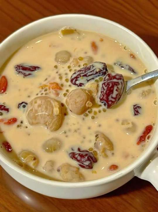 冬天替代奶茶的七种养生热饮，好喝养颜不用敷面膜