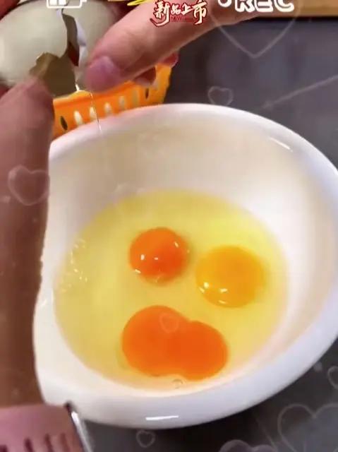 吃的放心，这才是真土鸡蛋的样子土鸡蛋农家散养林间散养鸡蛋h