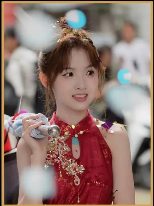 她是芋泥饱饱碗?芋泥奶茶?芋泥珍珠