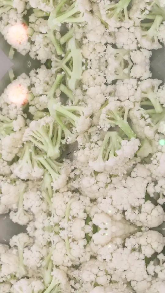 腊八蒜炒菜花!