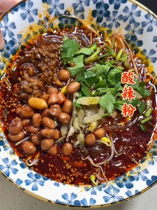 你们要的酸辣粉详细调料比例 我整理出来了