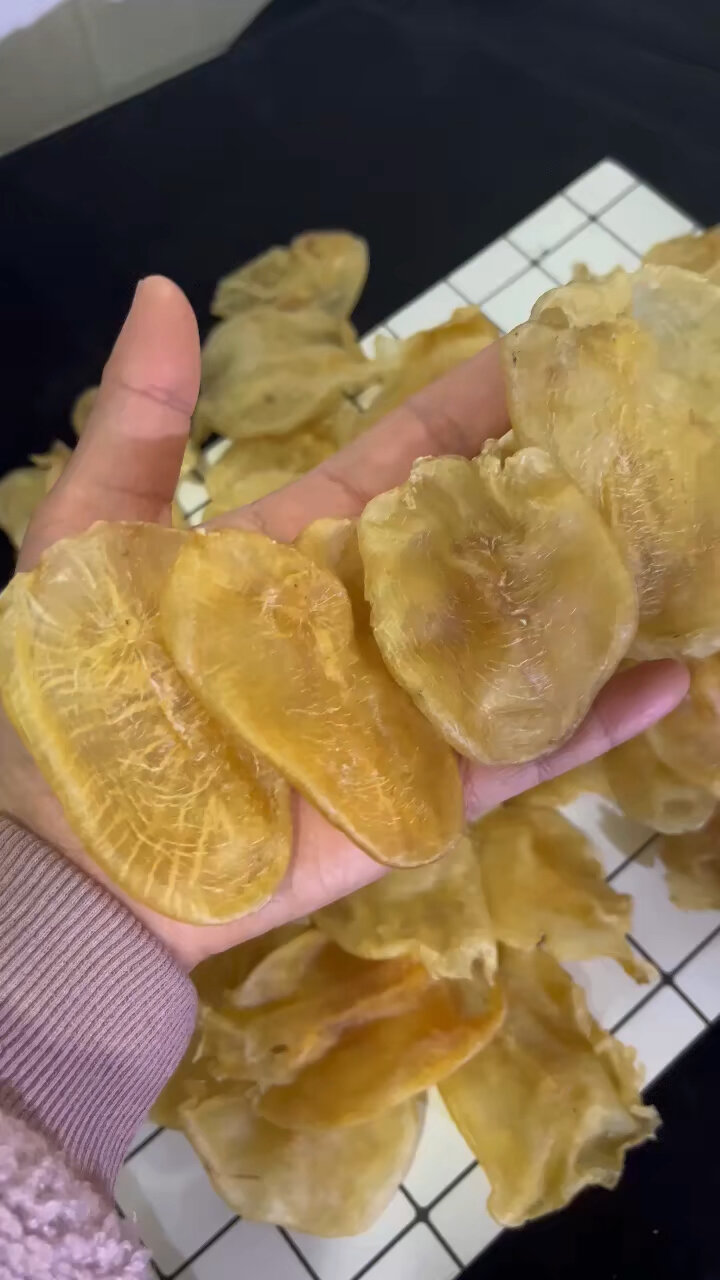 野生卢鱼胶好吃深海野生鲈鱼胶中含有大量的胶质,有滋阴润肺调理
