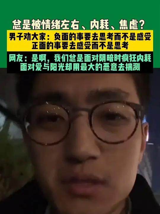 10月19日 辽宁(发布)隔壁桌过生日,女孩甜甜地送上祝福,大老爷们都瞬间沸腾,赶紧递上蛋