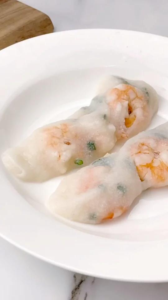 2分钟微波炉低碳水鲜虾肠粉