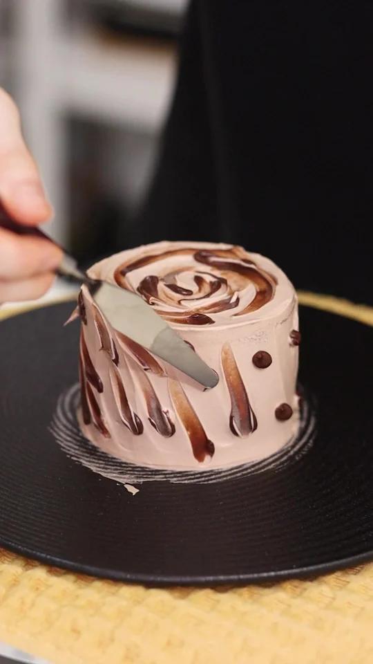 太顶了三重巧克力生巧旋风卷