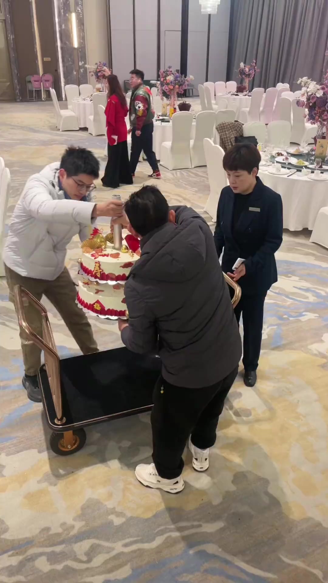 过生日要有仪式感，80岁祝寿蛋糕