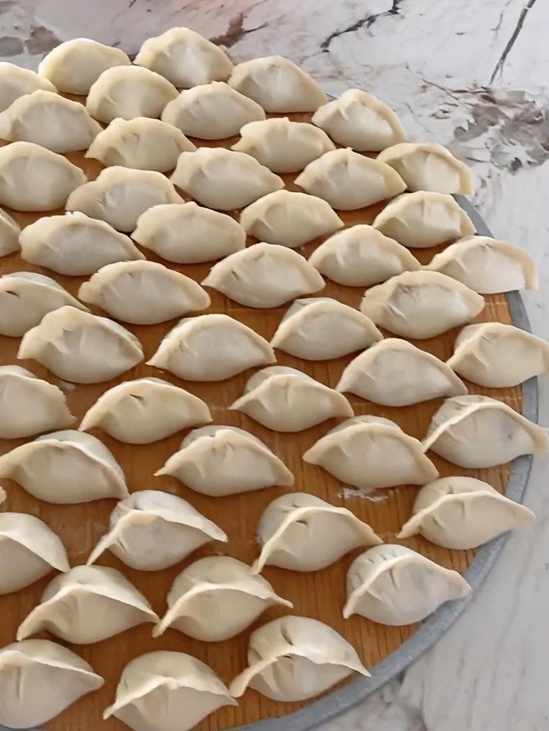 有了这款 饺子面食帘,包饺子,蒸馒头,不粘底,竹制盖帘双面家用加厚青竹皮盖垫圆形水饺托盘 