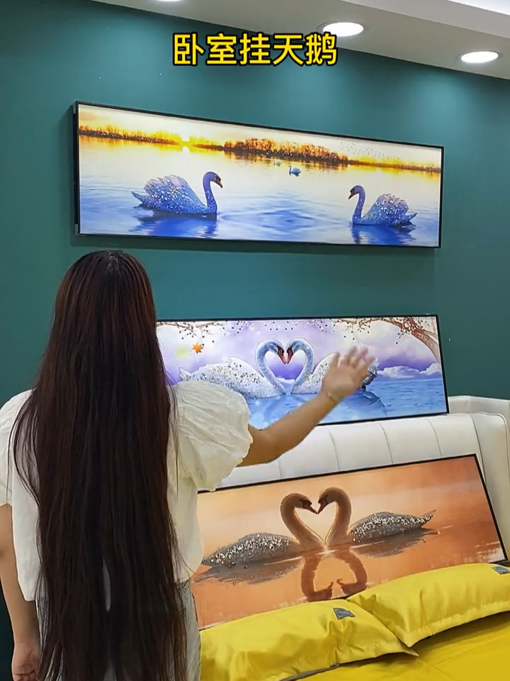 卧室挂天鹅什么寓意