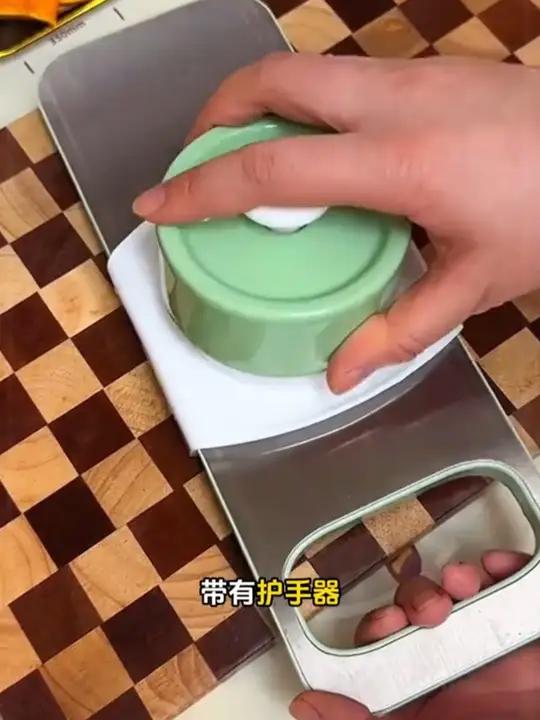Y 爱下厨的你一定得拥有这个切菜器沥水篮,非常适合新手小白使用~