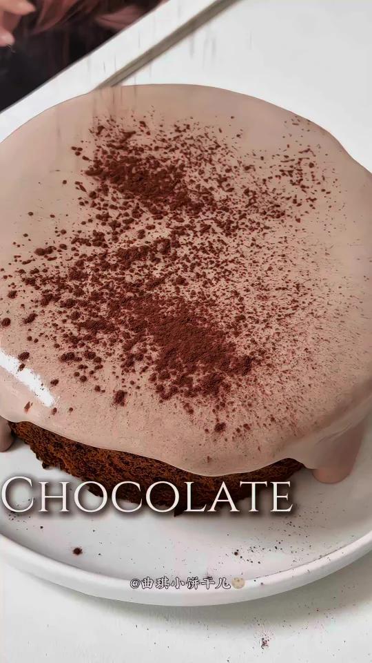 巧克力爆浆脏脏蛋糕一口大满足
