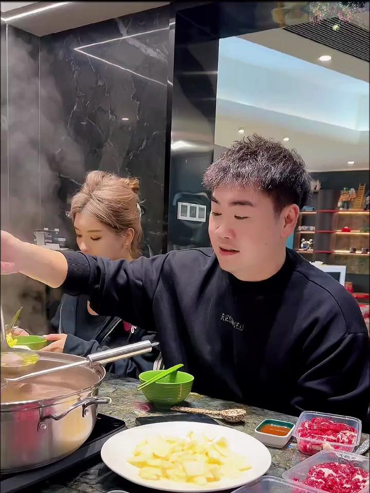 嘉之派汕头牛肉丸,配料表干净,可以放心去吃的正宗汕头牛肉丸