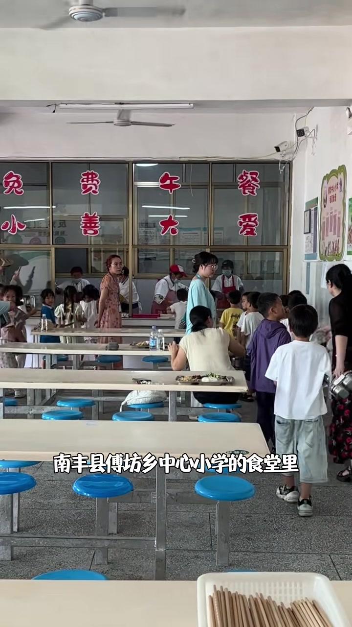 带你看暖心午餐