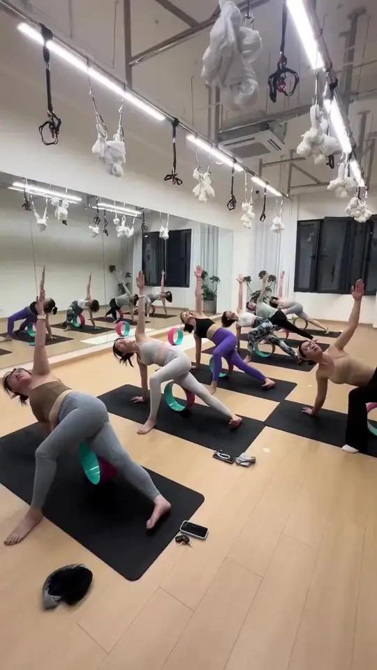 乐秀路Yolo优乐瑜伽普拉提,沪及嘉定好评榜上榜,抖音4.9分。普拉提小班体验课99元,速