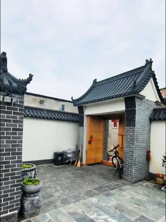农村自建房,252平米徽派小院