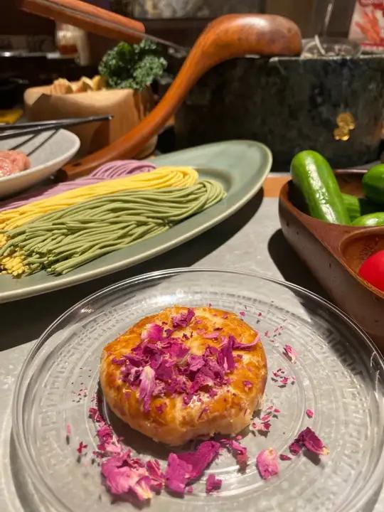 吃云南野生菌火锅 吃云南野生菌火锅