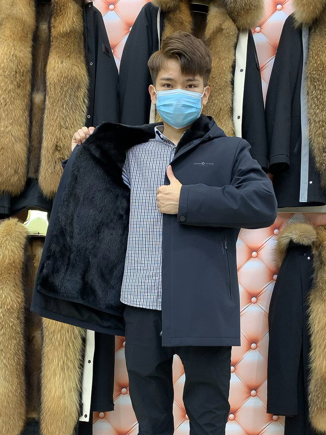 3380元 男士休闲水貂派克服