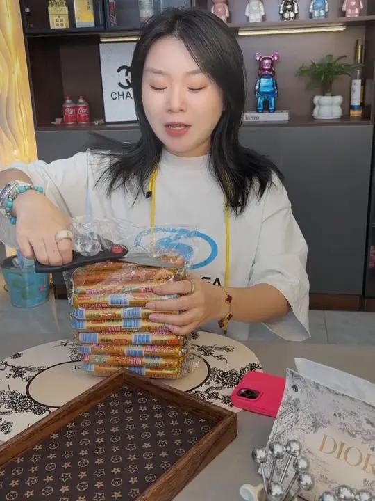 金锣火腿肠太合适啦!