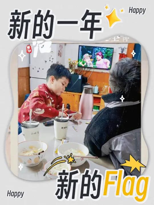 早餐与艺术的融合! 宝宝们的早晨从美味早餐开始,然后就变身成小画家啦!每一笔都充满了童真和