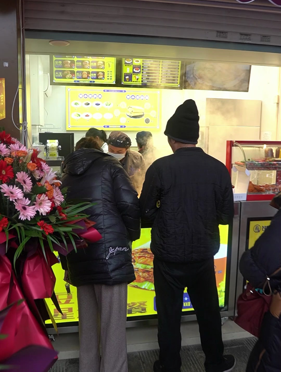 江苏南京饼小君杂粮煎饼总部在哪里？加盟店怎么样靠谱吗
