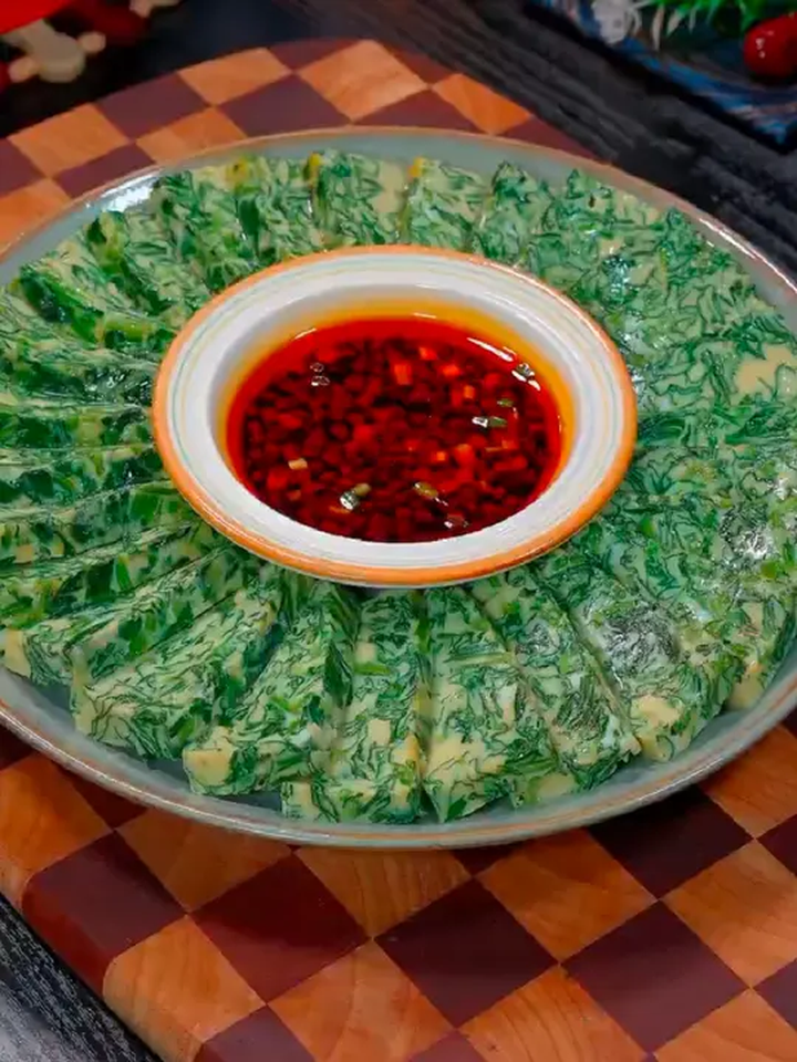 菠菜蒸鸡蛋 没有孩子能拒绝这个好吃又好看的菠菜鸡蛋糕