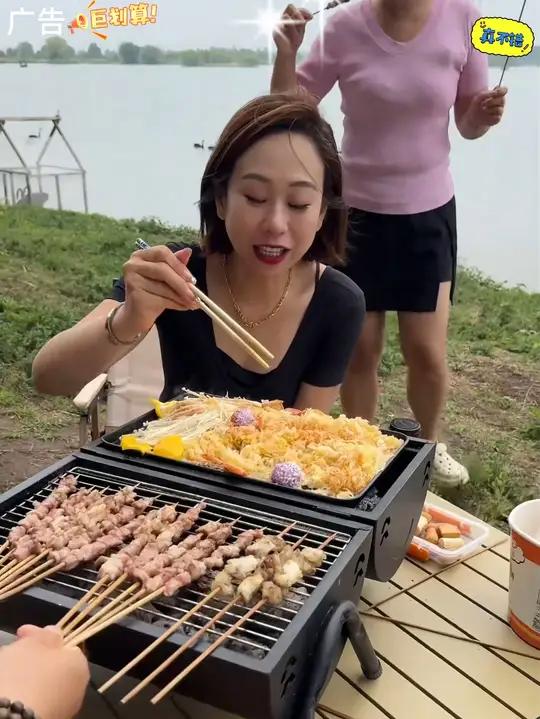 北山狼烧烤炉户外便携式烤肉炉子双面家用可折叠无烟木炭烧烤架子