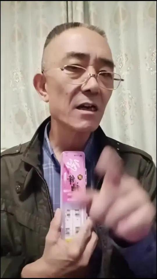 1. 鱼线硬不硬你说了不算,咱现场实测,看这鱼线的质量如何!