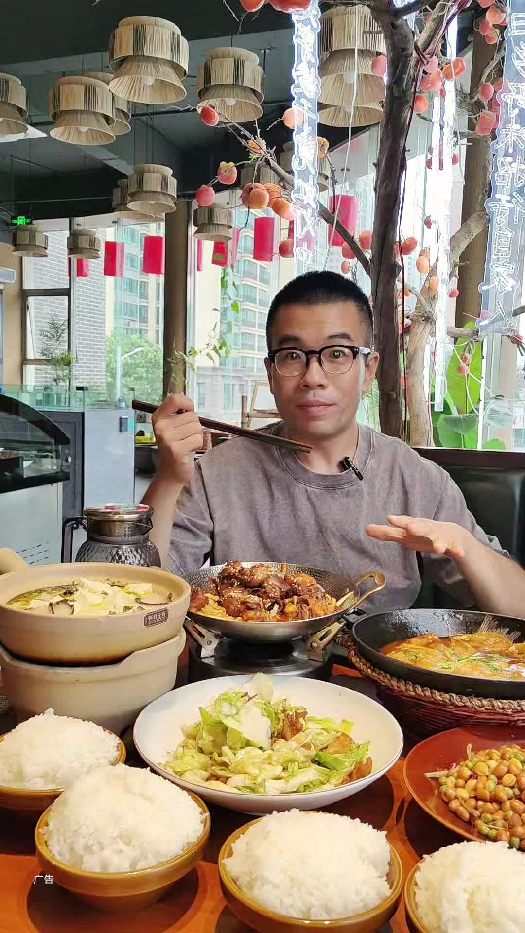 庄里这家土菜馆真的非常地道,重点是套餐价格也很合适。土菜 石家庄美食 这么近那么美周末到河