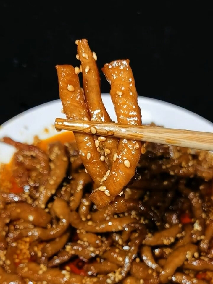 芝麻肉丝的制作过程分享