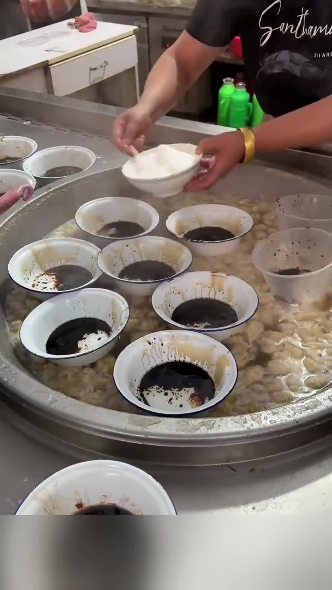 扬州高邮馄饨“水上漂”，4元阳春面做法独特！