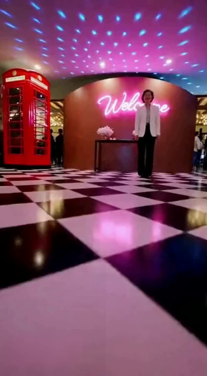 红亭星光撞霓虹,这派对懂我!