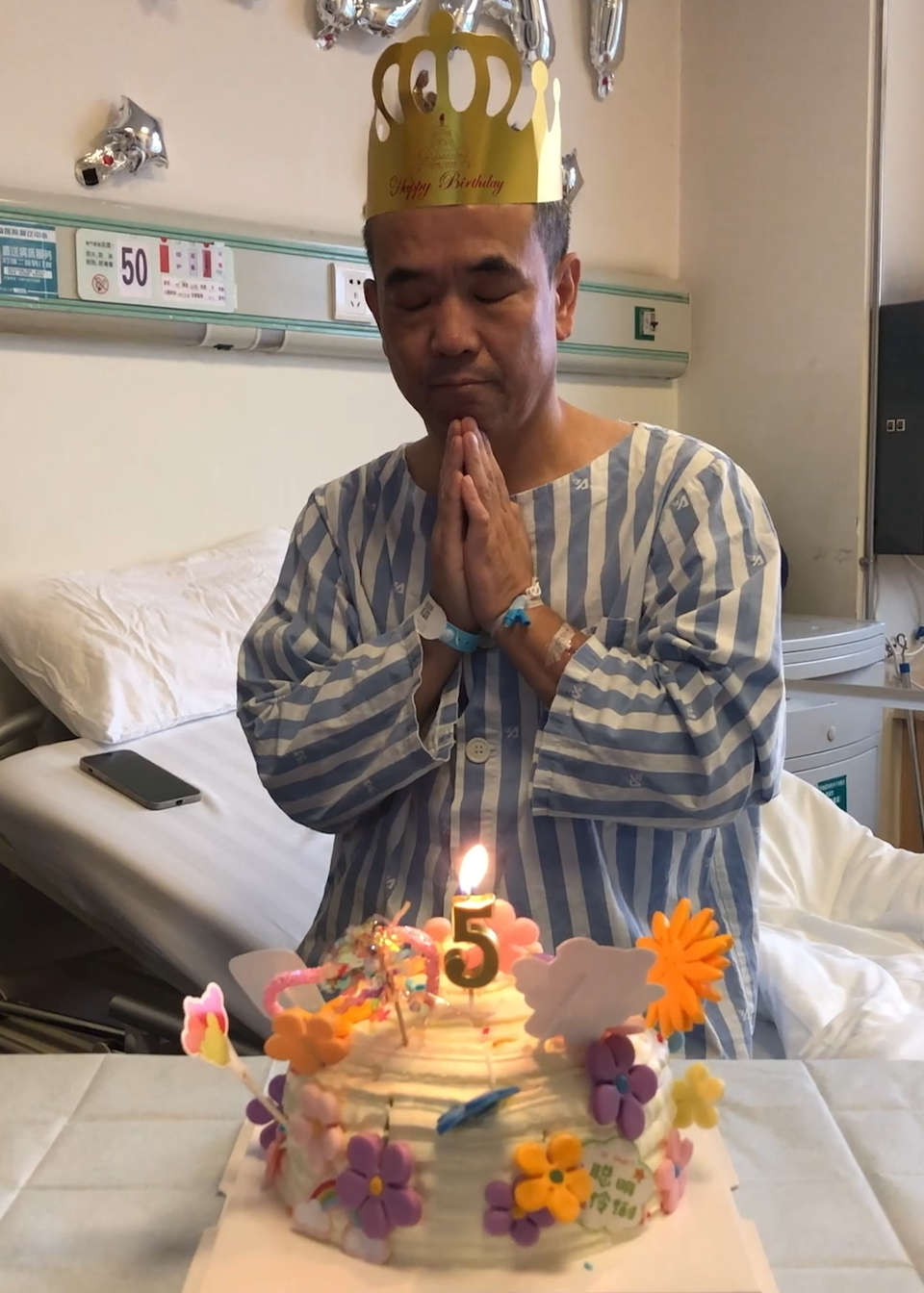 当生日遇上中秋,这家医院医护的举动真暖心