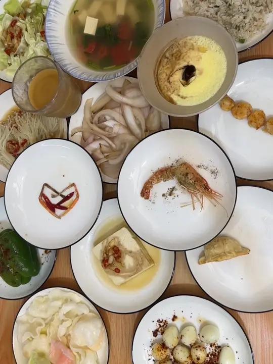 如何用一只虾做15个菜？原来吃海鲜大餐如此简单