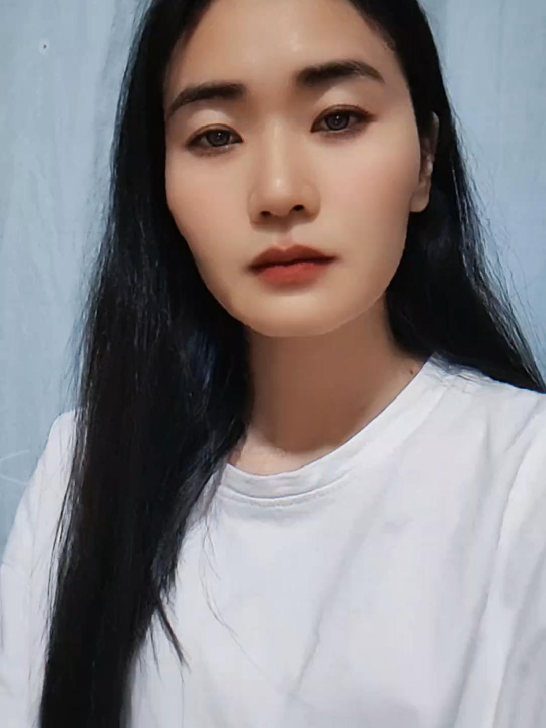 生活中没有过不去的坎,生命里也没有离不开的人,时间不一定能够治愈心病,但它一定会在特定的时