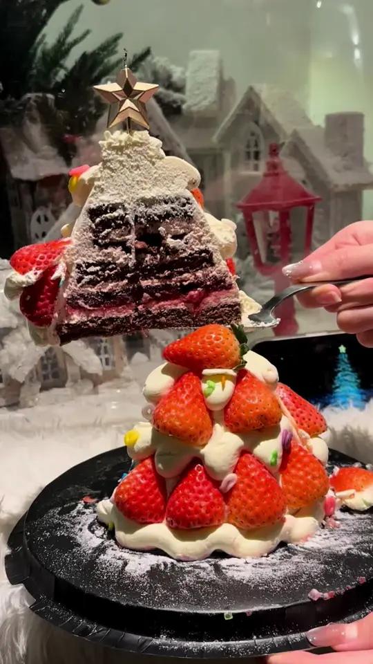 给自己的仪式感,从这颗法式草莓蛋糕开始#又到了吃草莓蛋糕的时候自制懒人草莓蛋糕草莓蛋糕你的