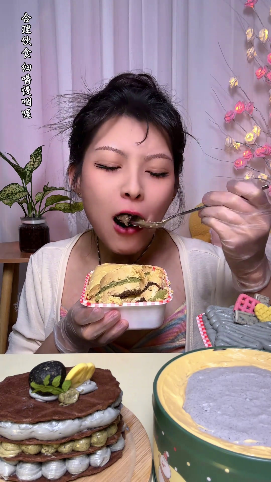 白脱奶油盒子饼干夹奶油的款式真的很香哇!一口就爱上的感觉白脱奶油甜品蛋糕盒子蛋糕