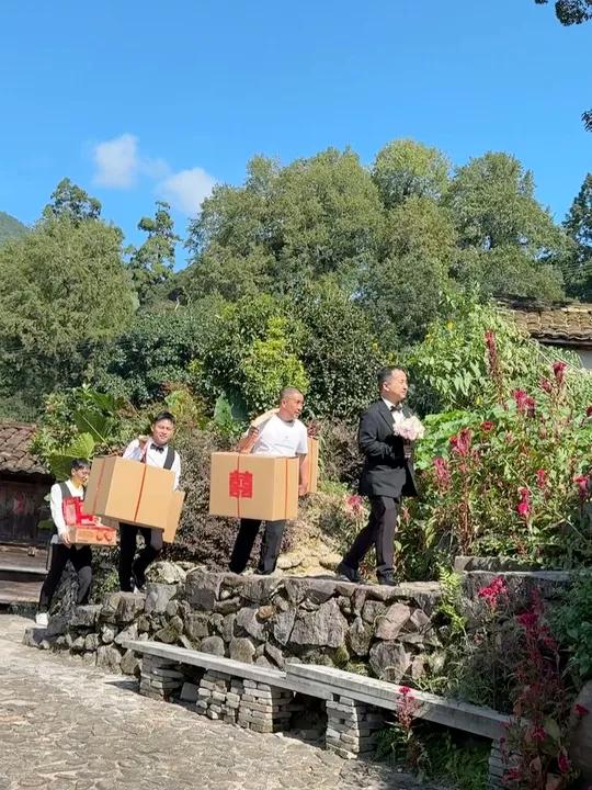 一幅国泰民安的乡村vlog,没有文案只有好心情