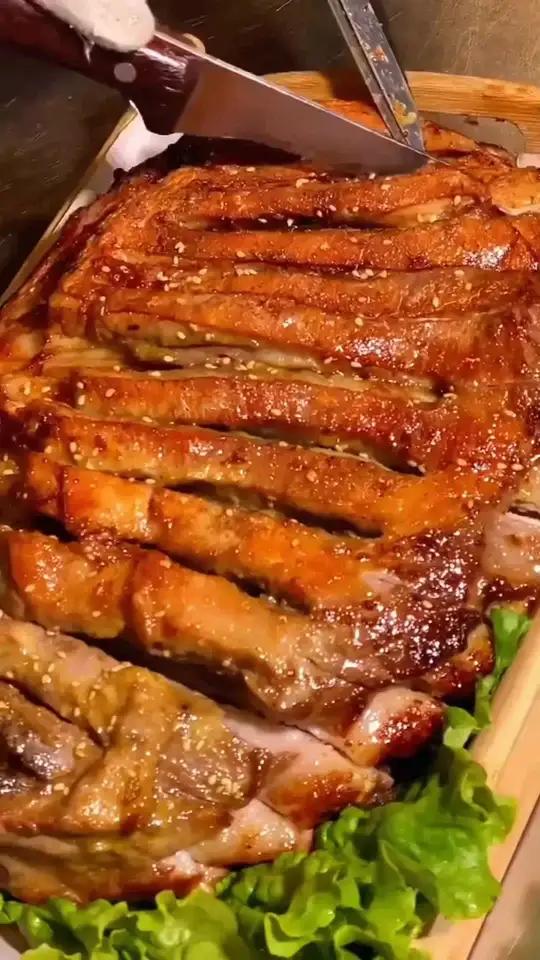 三宝烤肉物美价廉。#