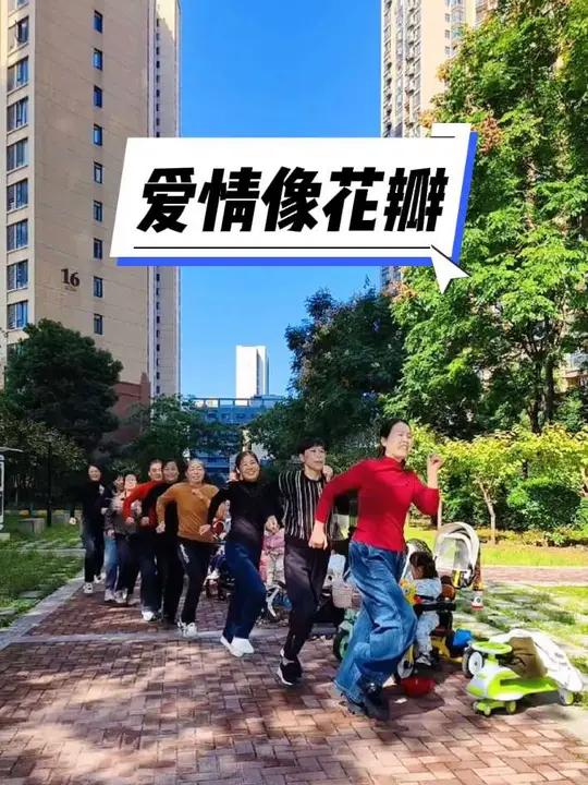 如果你已经50岁左右了,那么你的人生余额已经不多了,如果不出意外,你还可以吃30多次年夜饭