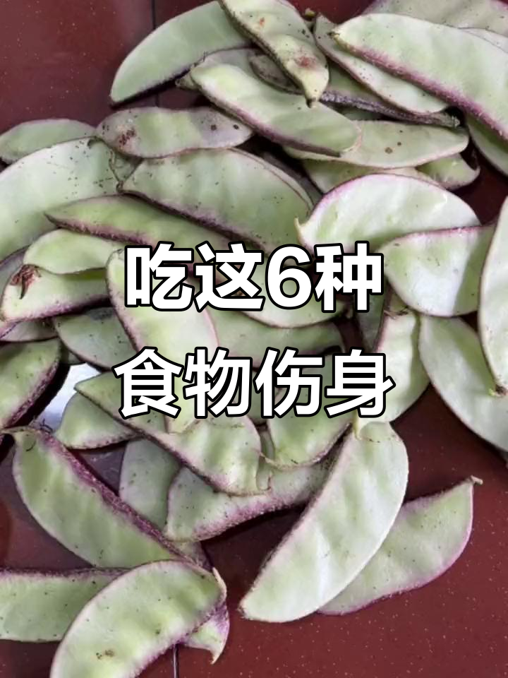女生爱吃鸭脖甘蔗,门牙三次被硌断!这些食物别再吃了