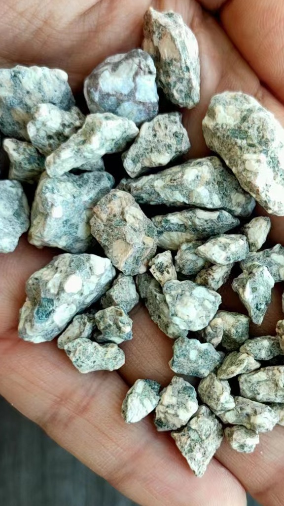 麦饭石在鱼缸中做滤材可以吗