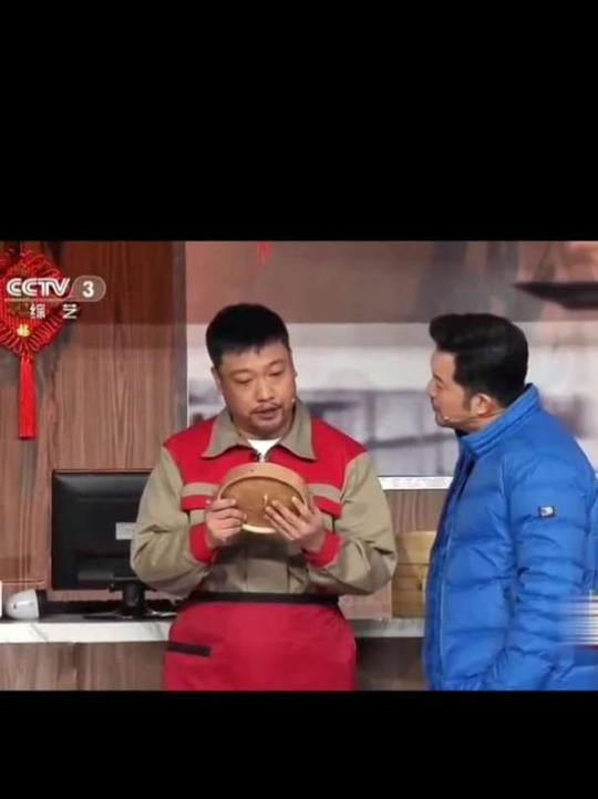 央视春晚小品《风雪饺子情》的幽默与启示
