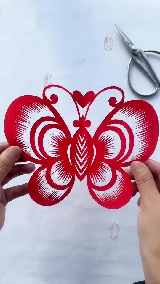 详细教程“蝴蝶”喜欢第一时间赶快收藏 剪纸教程 喜庆好看还实用 蝴蝶 传扬中华文化 中国风