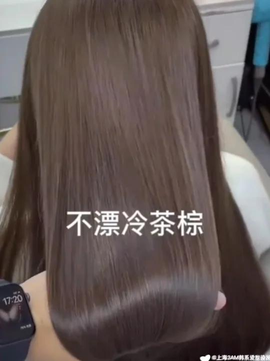 |怕头发容易褪黄试试这个颜色,真的太显白啦～|怕头发容易褪黄试试这个颜色,真的太显白啦～火