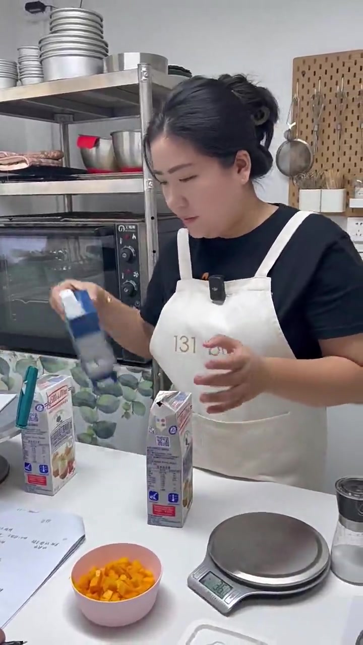 安佳铁塔淡奶油区别加打发,很详细的教程!