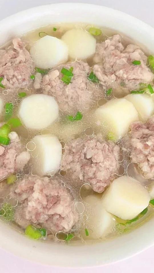 春季是孩子补钙好季节,这六种营养汤要多喝