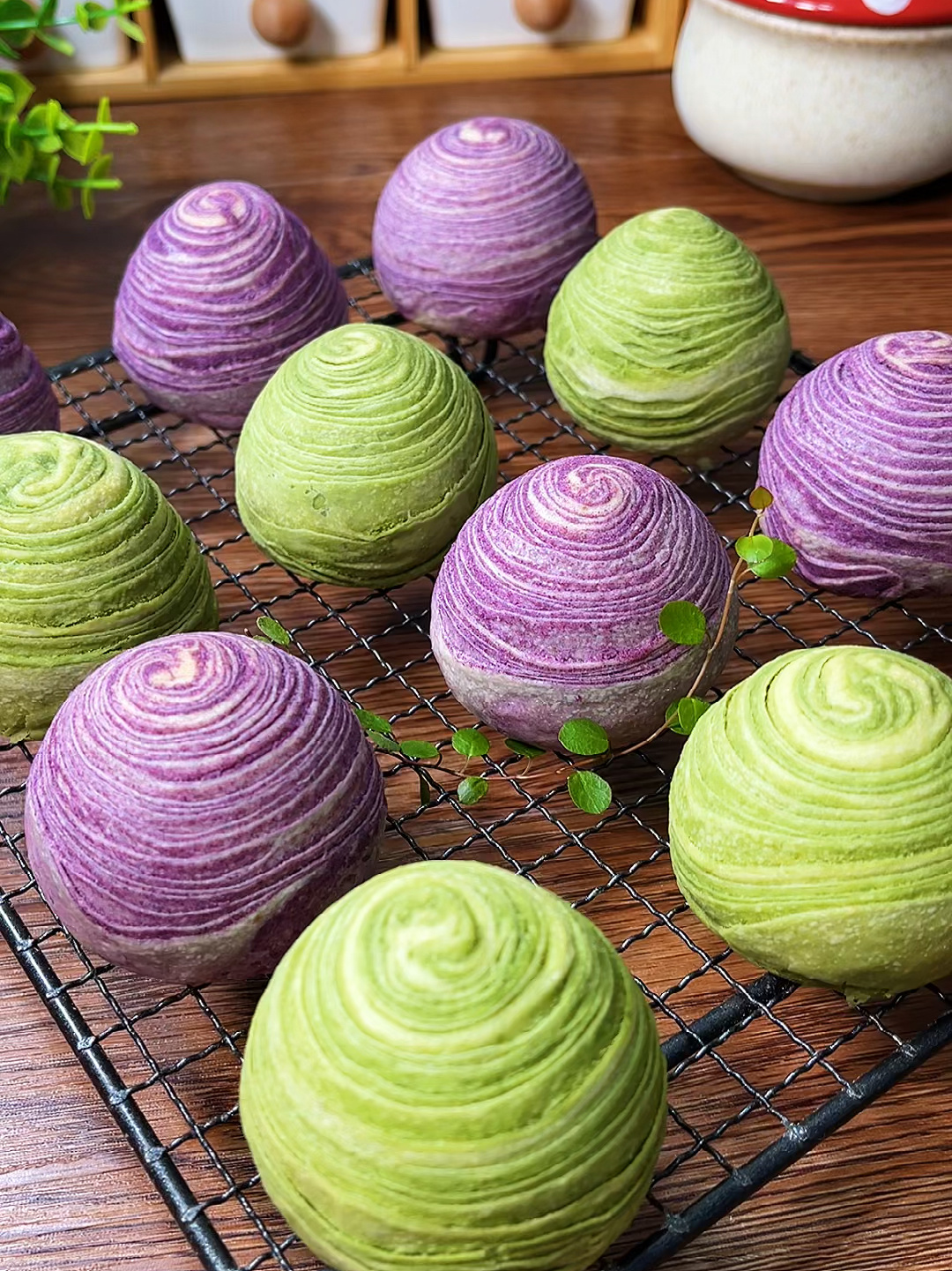 高颜值螺旋酥,皮酥的掉渣,超详细教程~